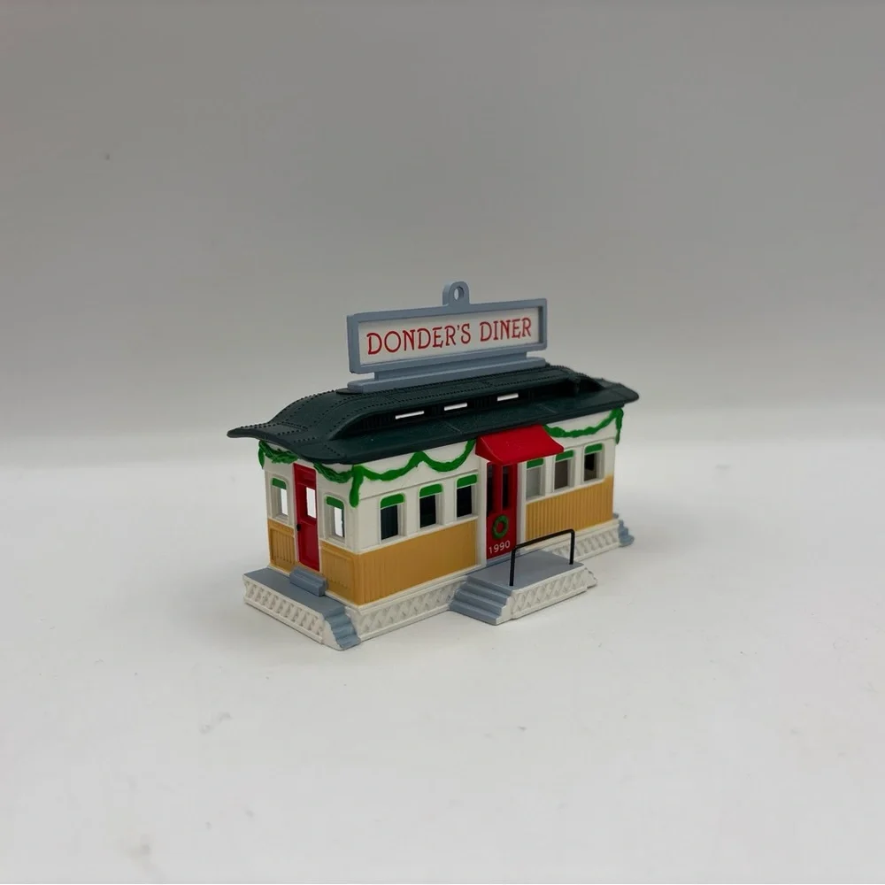 Hallmark‎ Keepsake Ornament Dated 1990 Donder’s Diner Handcrafted